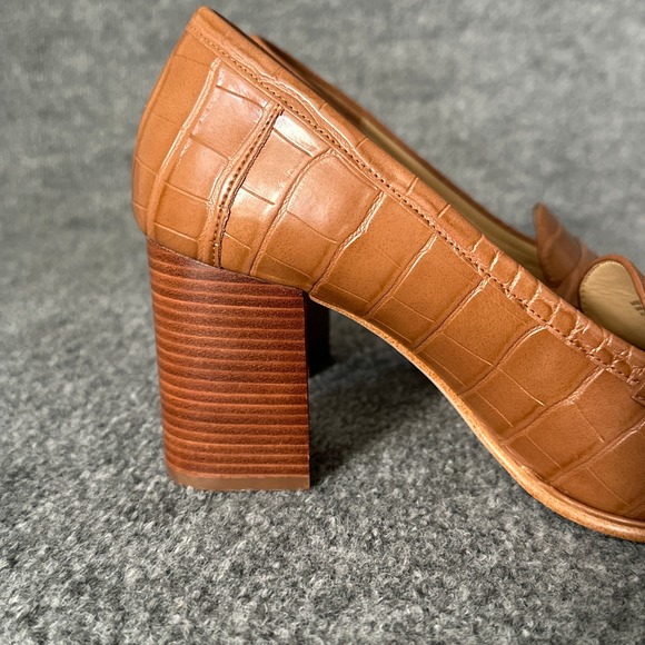 Michael Kors Loafers Womens 9M Brown Block Heel Faux Crocodile Embossed Pump - Picture 2 of 13